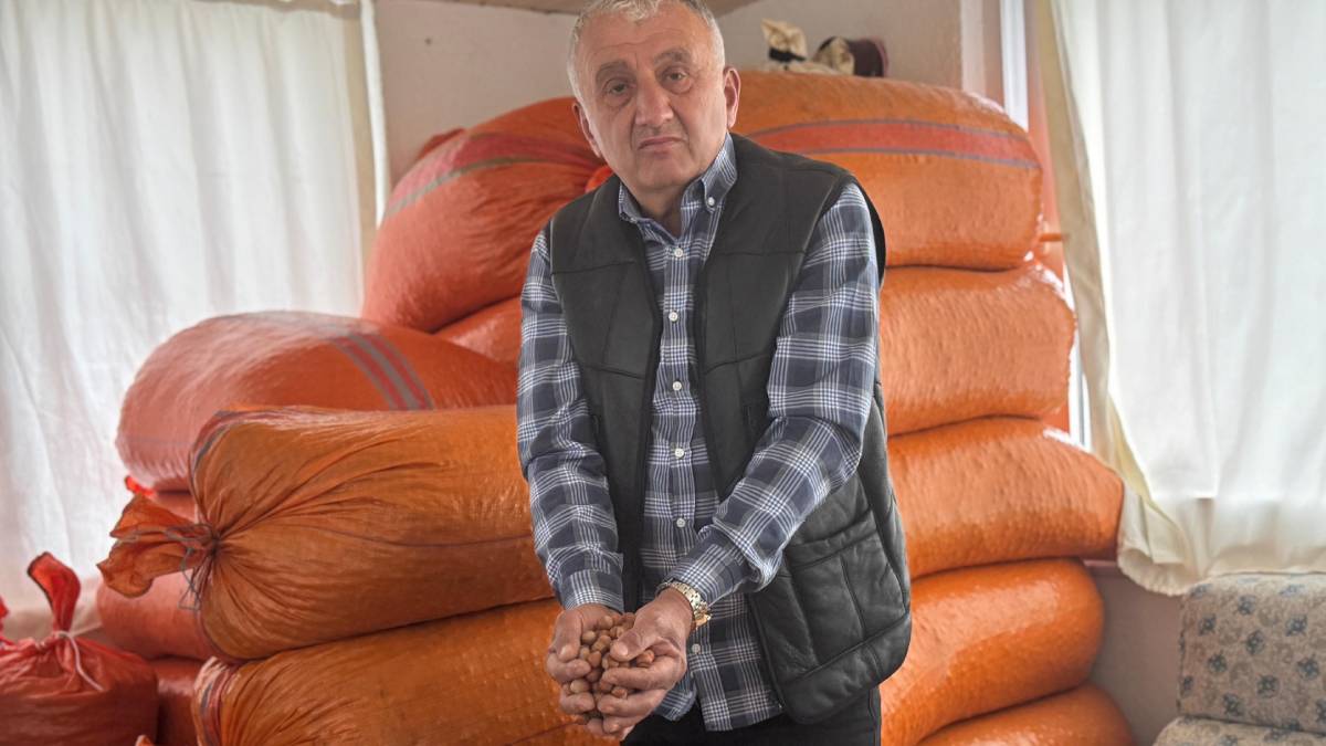 Çuval çuval hazırlandı, hepsinin evinde bekliyor! Üretici satmıyor: Fiyatın 500 TL olmasını bekliyorlar