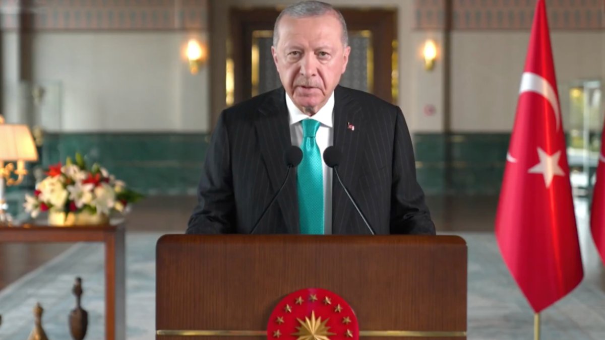Erdoğan: 'Kara para, küresel güveni sarsıyor'
