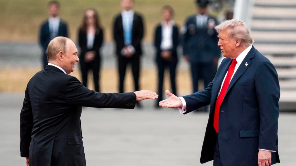 Rusya: Putin-Trump zirvesi için hazırlıklar sürüyor, engel yok