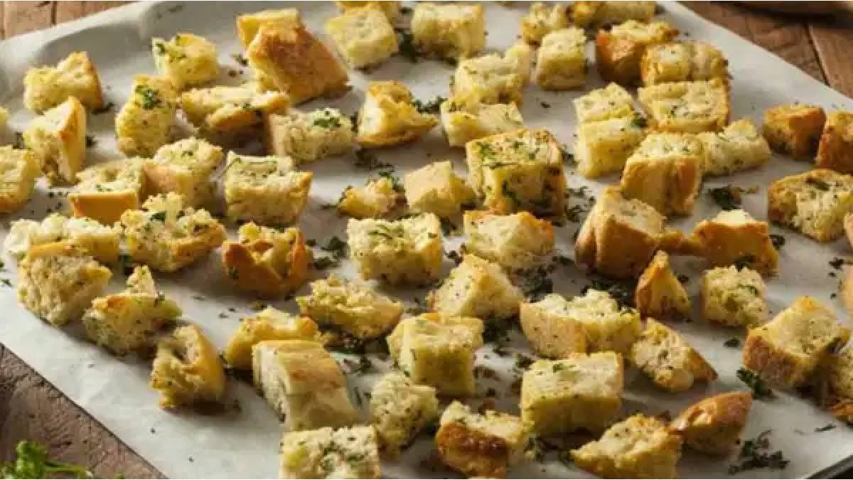Ne fırın istiyor ne de kızartma! Sağlıksız aburcuburlara elveda: İşte tuzlu ve hafif atıştırmalık tarifi