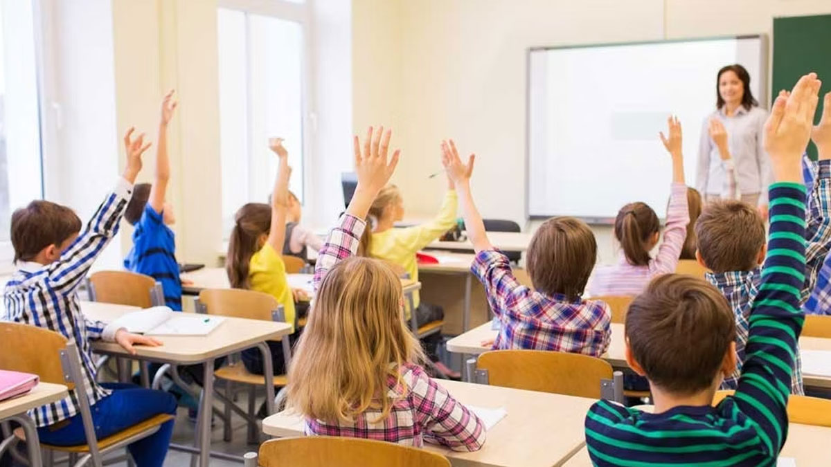 Türkiye'de demografik yapı ile öğretmen-öğrenci sayısının değişimi ve eğitim sisteminin sorgulanması