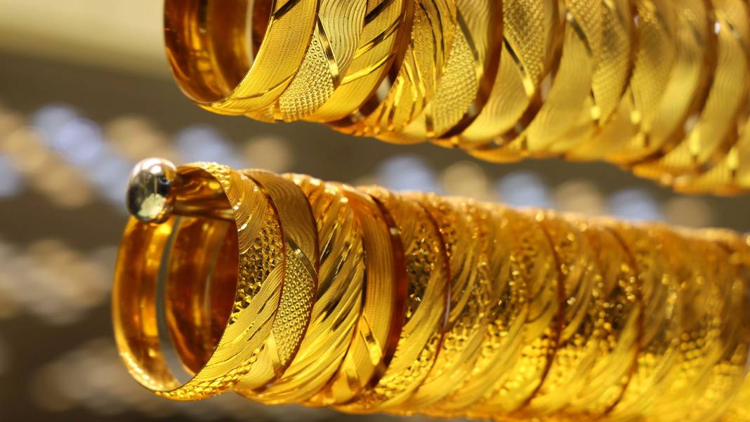 Altın fiyatlarında büyük geri çekilme: Dokuz hafta sonra bir ilk