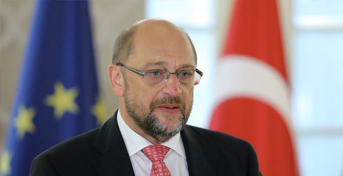 Schulz'dan Salih Müslim açıklaması: Avrupa Parlamentosu'nda olduğunu burada öğrendim