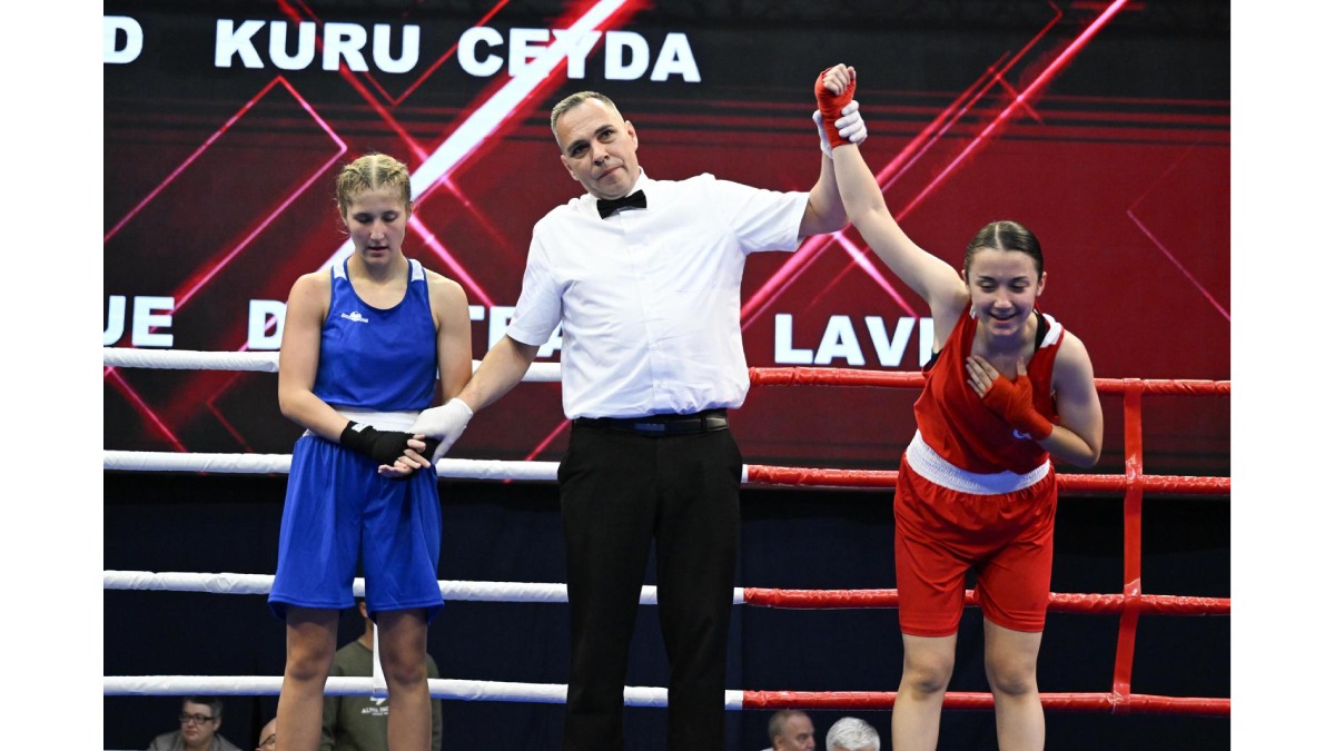 Merkezefendili genç milli boksör Avrupa üçüncüsü