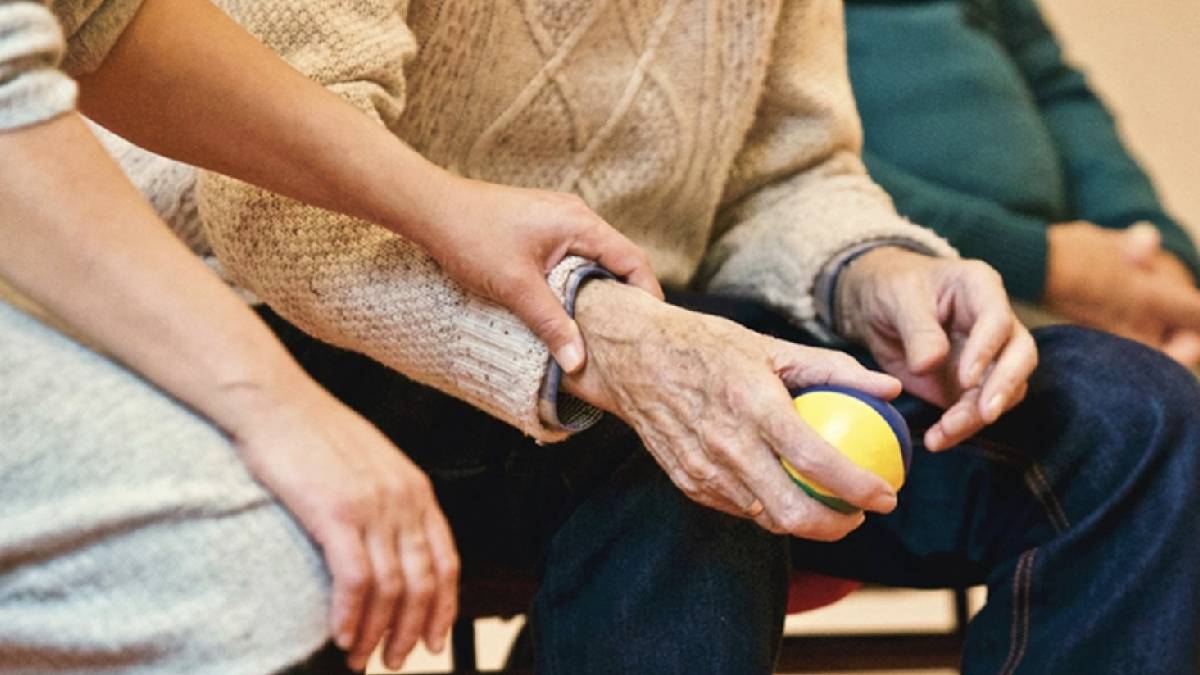 Alzheimer ve beyin yapısı: Erkek beyni daha hızlı küçülüyor