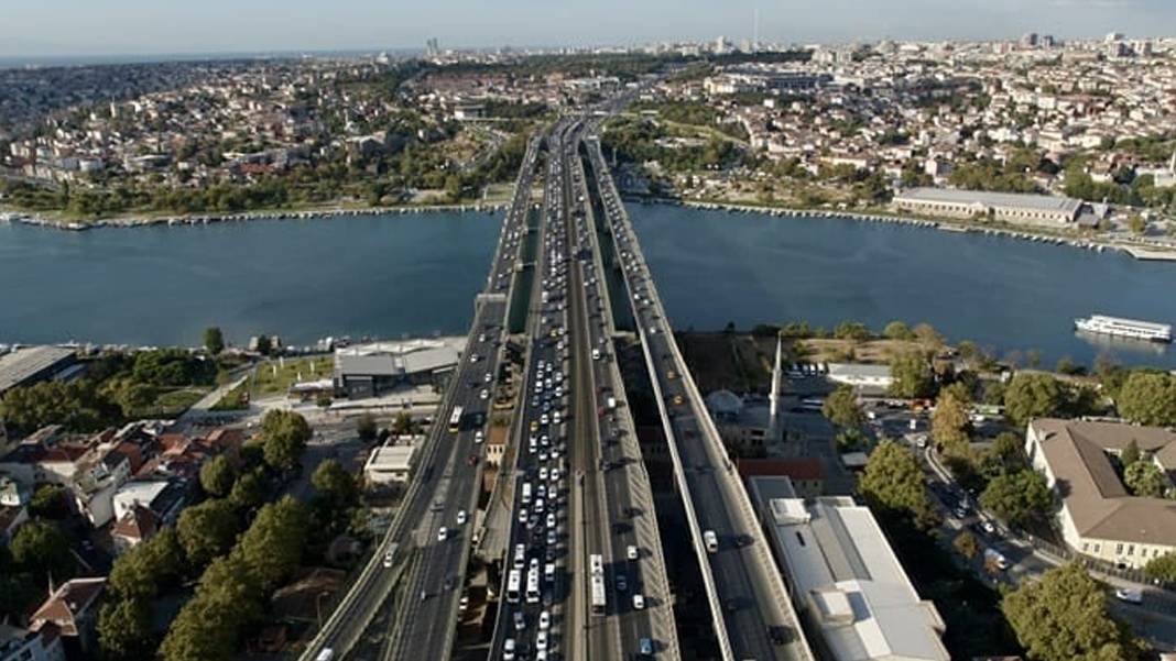 İstanbul’da yarın bazı yollar trafiğe kapatılacak