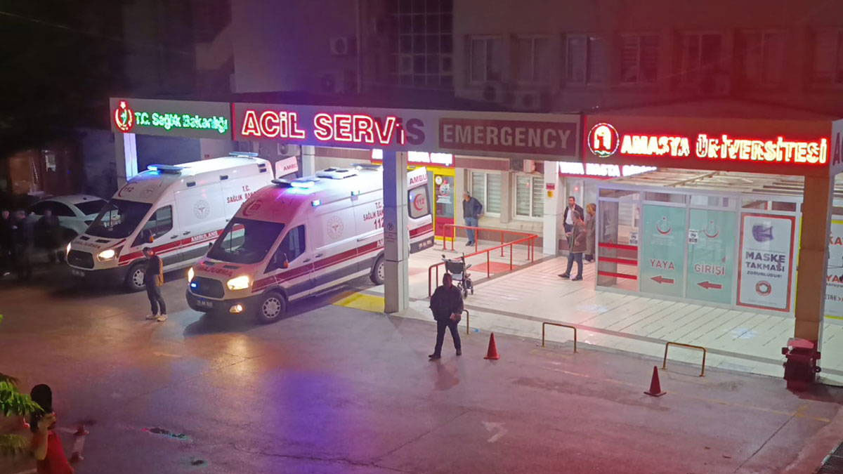 Mahkumlar gıda zehirlenmesi şüphesiyle hastaneye kaldırıldı