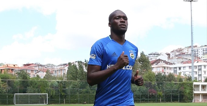 Fenerbahçe'ye geri dönen Moussa Sow ilk antrenmanına çıktı