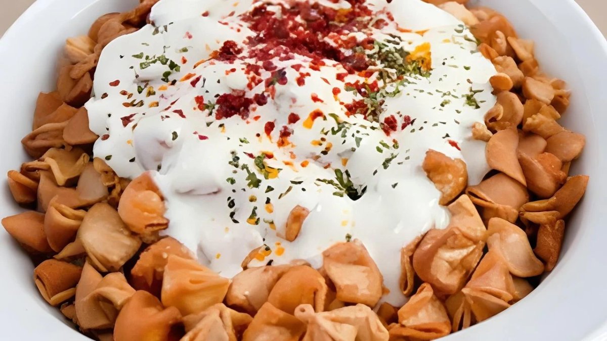 Sadece İzmir'in bu ilçesinde yapılıyor! Çıtır çıtır Çıratma Mantısı nasıl yapılır? Tüm püf noktalarıyla işte tarifi...