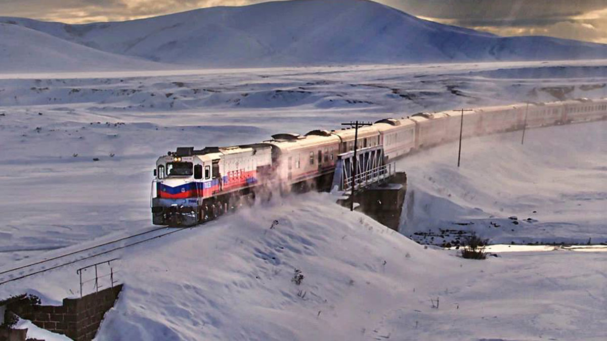 Masalsı yolculuk geri dönüyor! Turistik Doğu Ekspresi kış sezonu başlıyor
