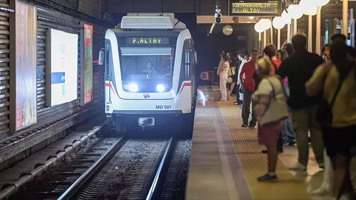 İzmir'de Cumhuriyet Bayramı’nda ulaşım yüzde 50 indirimli olacak