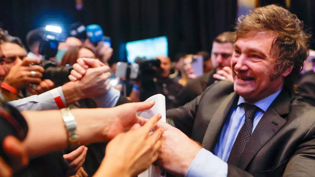 Arjantin'de Milei'nin iktidarı güçlendi: La Libertad Avanza seçimden zaferle çıktı