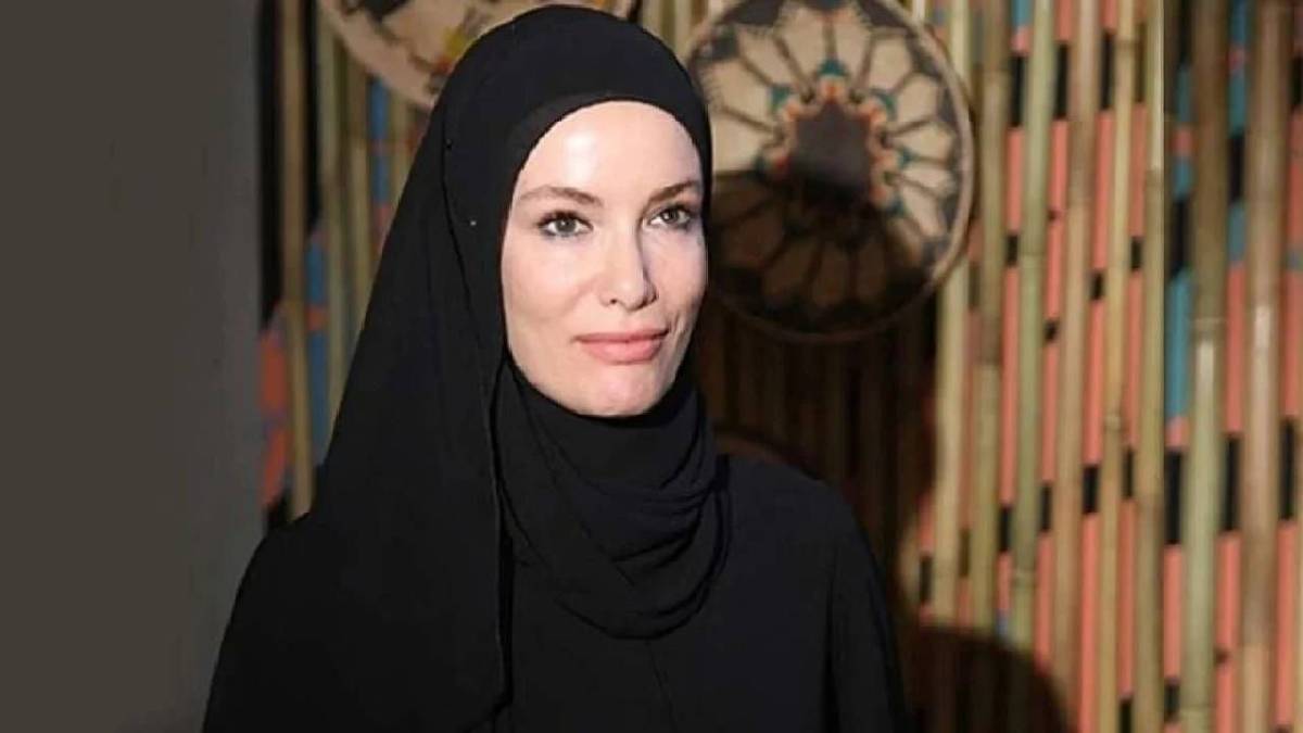 Oyunculuğu bırakmış, yepyeni bir hayata adım atmıştı… Gamze Özçelik’ten şaşırtan paylaşım: Resmen beğeni yağdı!