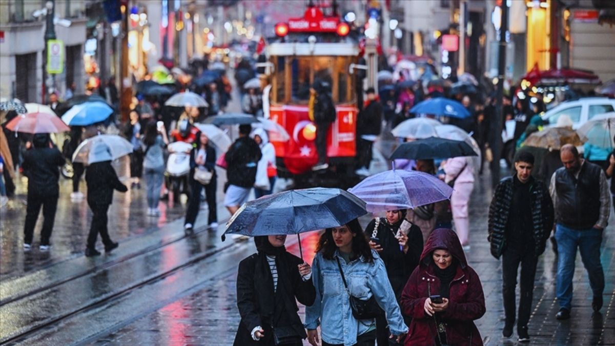 Son dakika... Meteoroloji'den bir uyarı da İstanbul'a! Bursa, Çanakkale ve Yalova'yı da vuracak