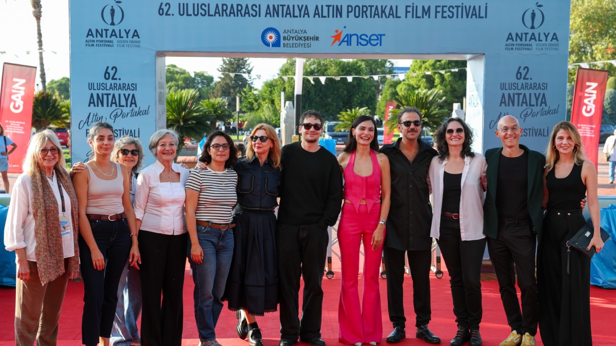 Uluslararası yarışma filmleri seyirciyle buluşuyor