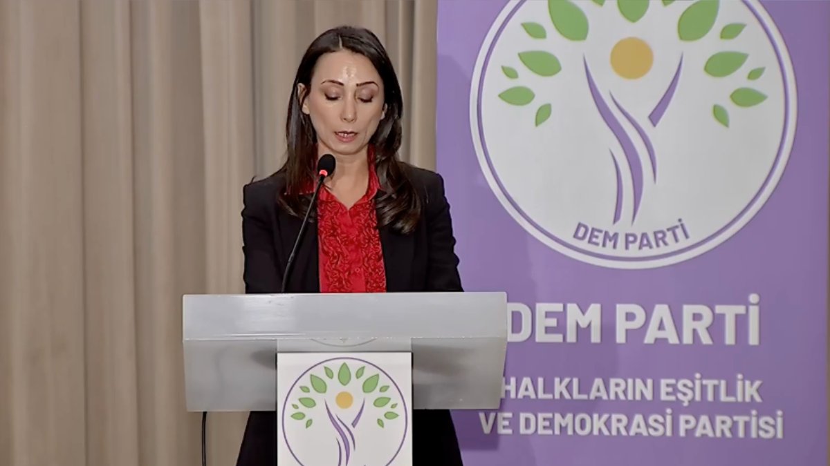 PKK’nın çekilme kararının ardından DEM Parti'den ilk açıklama