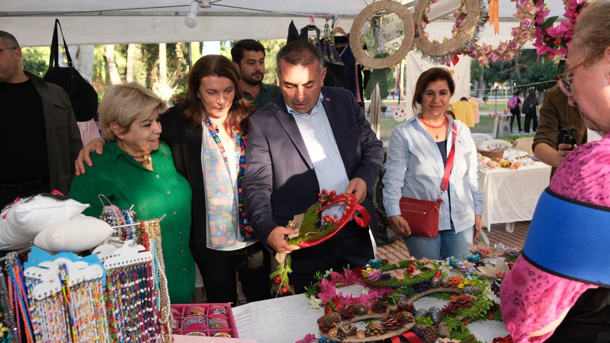 Büyükşehir'in kadın emeğine yönelik desteği sürüyor: Adana'da bu yılda Seyhan Kadın Emeği Pazarı kuruldu