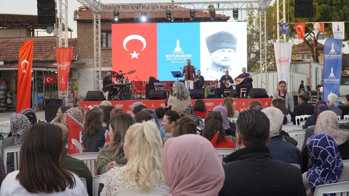 Bergamalılar “Cumhuriyet Her Yerde” etkinliğinde buluştu