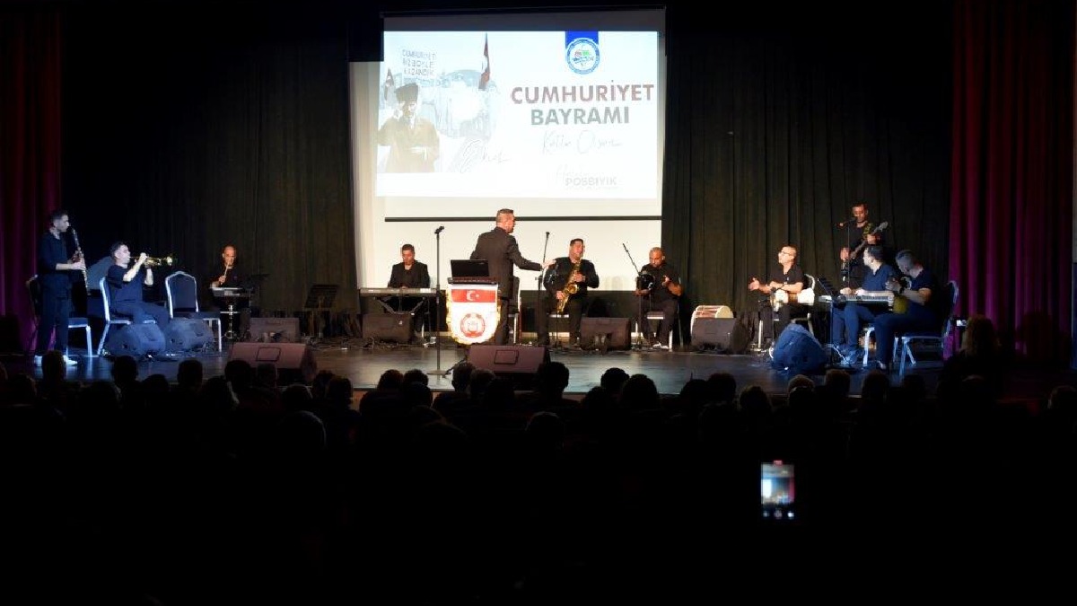 Kdz. Ereğli’yi Cumhuriyet coşkusu sardı