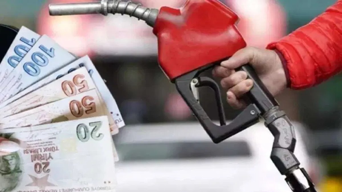 Son dakika akaryakıt fiyatları: 28 Ekim'de benzin, motorin ve LPG kaç TL? Milyonlarca sürücünün gözü bu listede