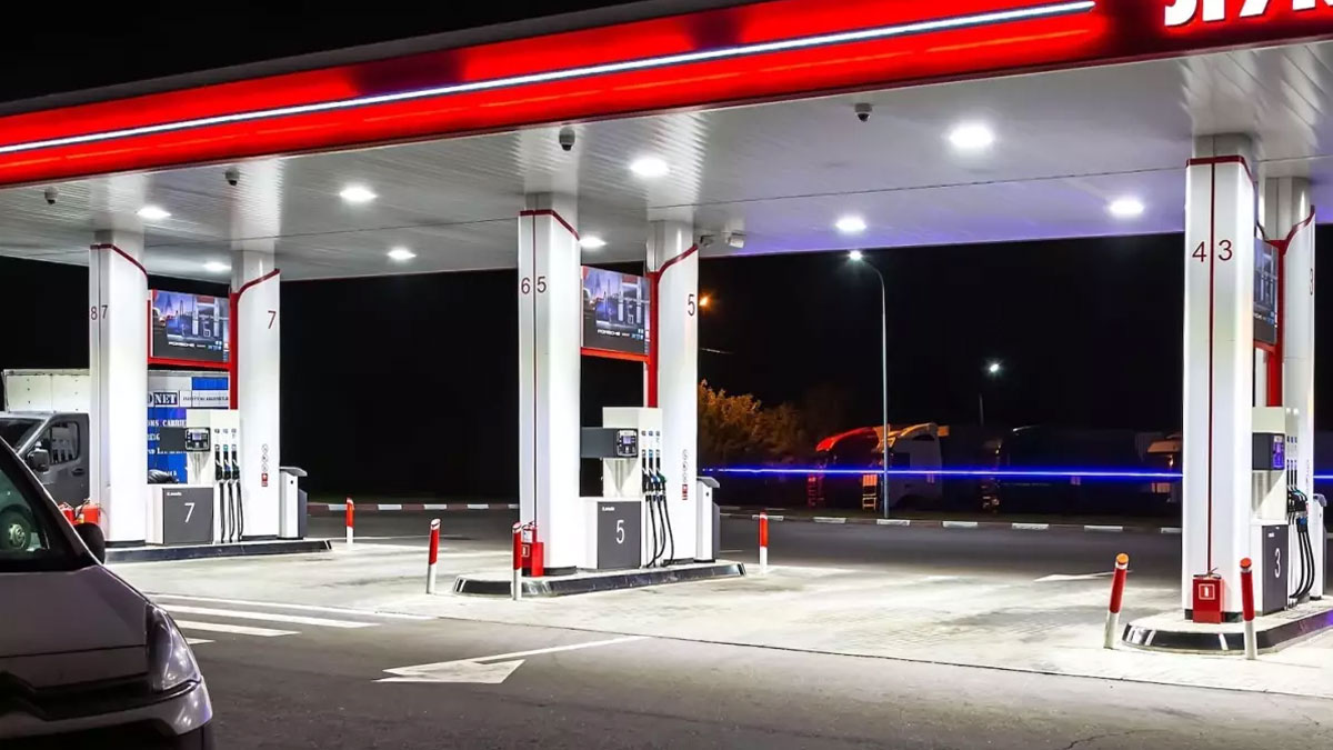 Akaryakıt devi satışa çıkarıldı: Türkiye’de 600’den fazla istasyonu var