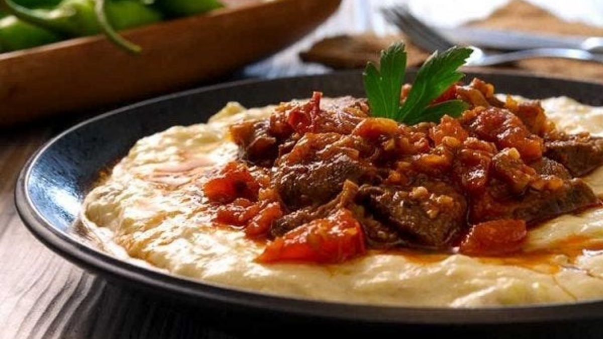 Osmanlı mutfağından kalan miras! Patlıcanın en lezzetli hali: Evde hünkar beğendi yapımı