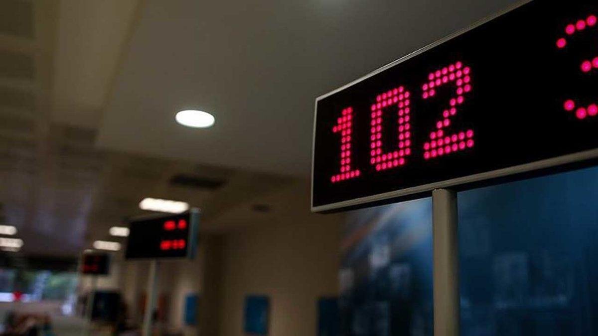 29 Ekim tatilinde banka, noter, kargo ve kamu kuruluşları açık mı? İşte çalışma saatleri