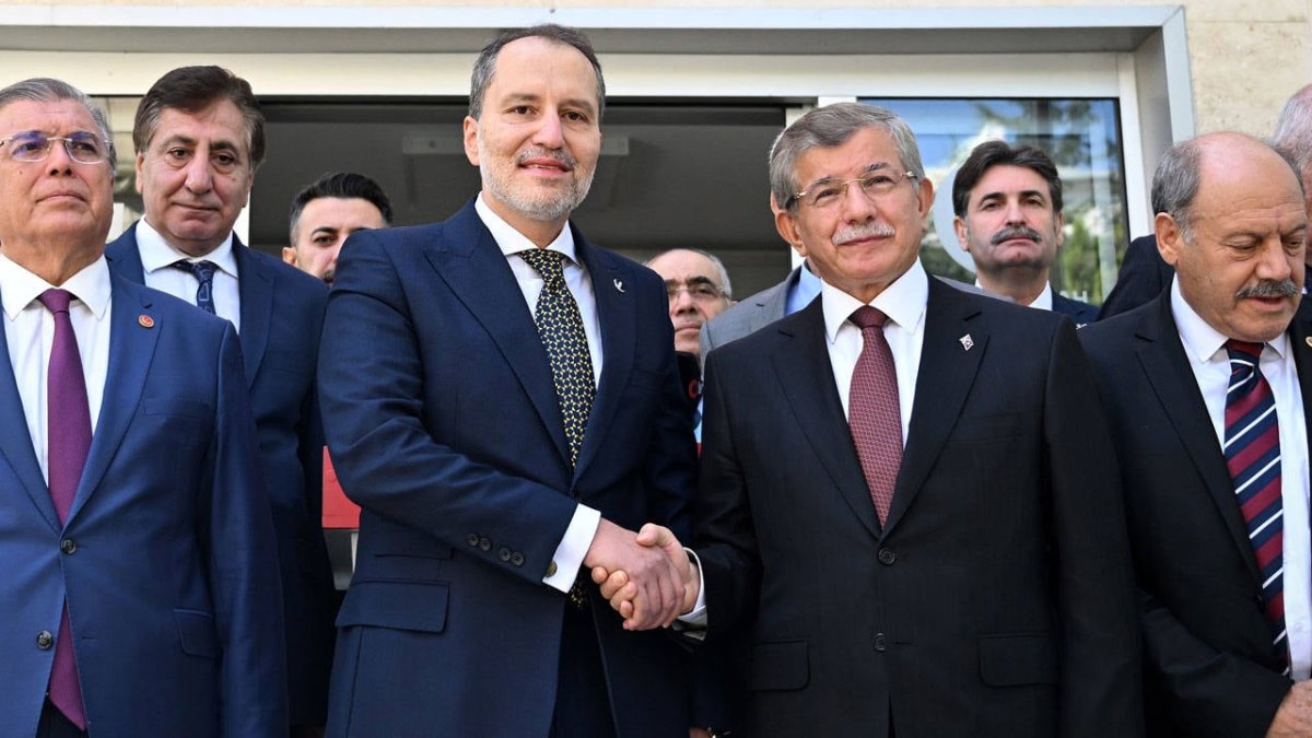 Fatih Erbakan, Davutoğlu'nu ziyaret edecek