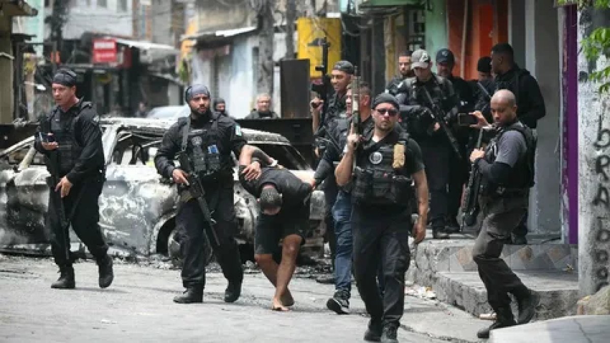 Brezilya’da dev operasyon: 64 ölü, 80 gözaltı