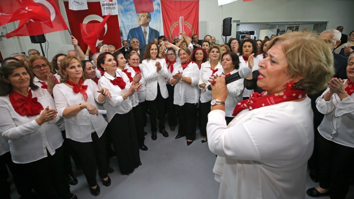 Karşıyaka’da 7’den 77’ye Cumhuriyet coşkusu!