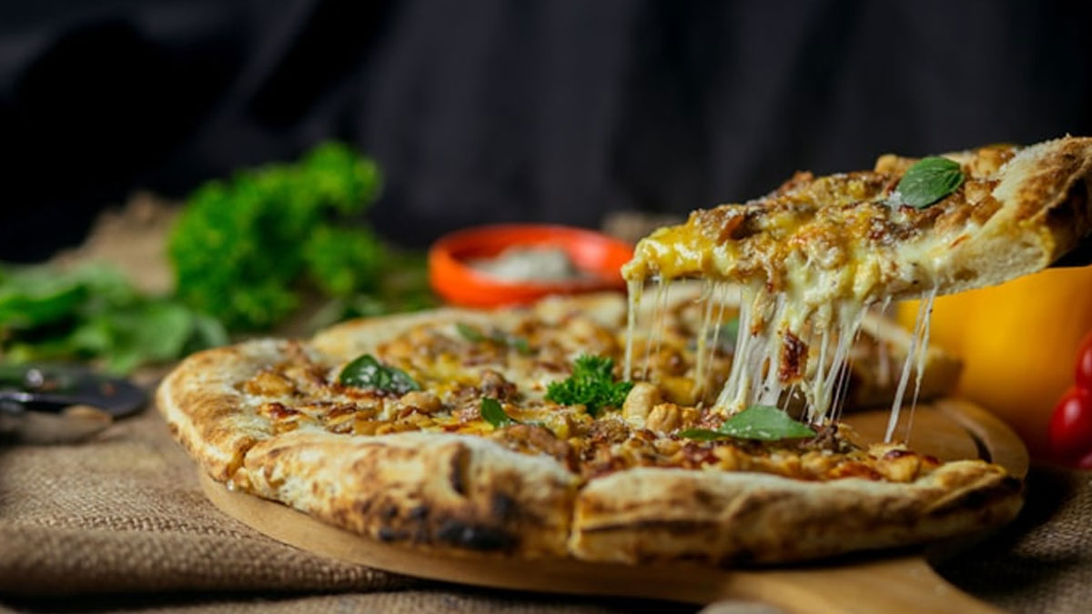 Dünyaca ünlü pizza zinciri darboğazda: İşten çıkarmalar ve şu kapatmalar olacak