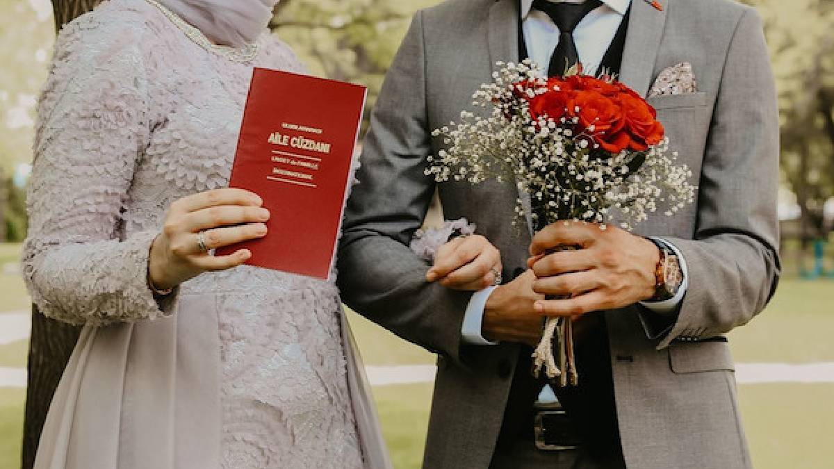 TÜİK verilerine göre evlilikte denge değişti: Kadınlar Suriyelileri, erkekler Özbekleri seçti