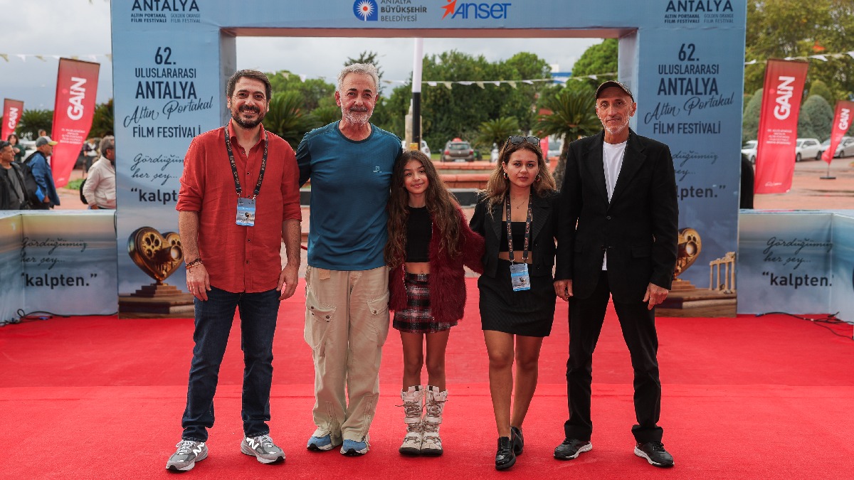 Altın Portakal belgesel kısa film ve sinema okulları filmleriyle dopdoluydu