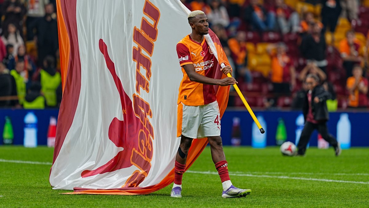 Galatasaray'ın yıldızı Victor Osimhen dünya devinin gündeminde: Transfer listesine aldılar