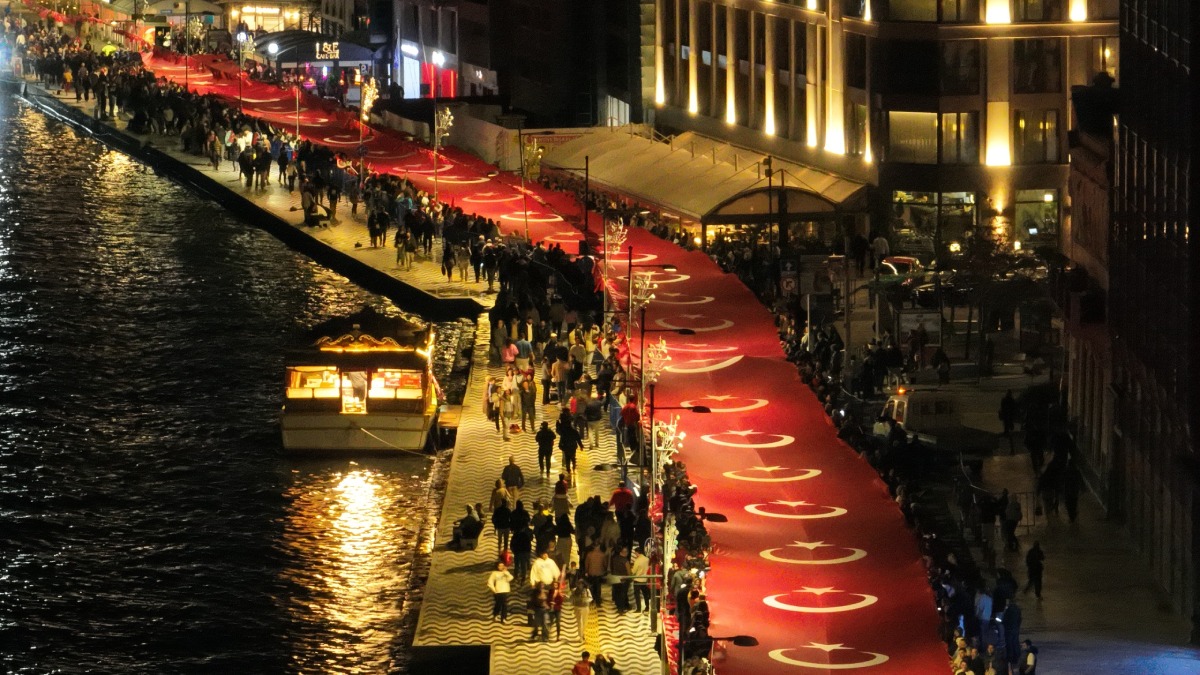 102 yıldır aynı gurur ve coşkuyla