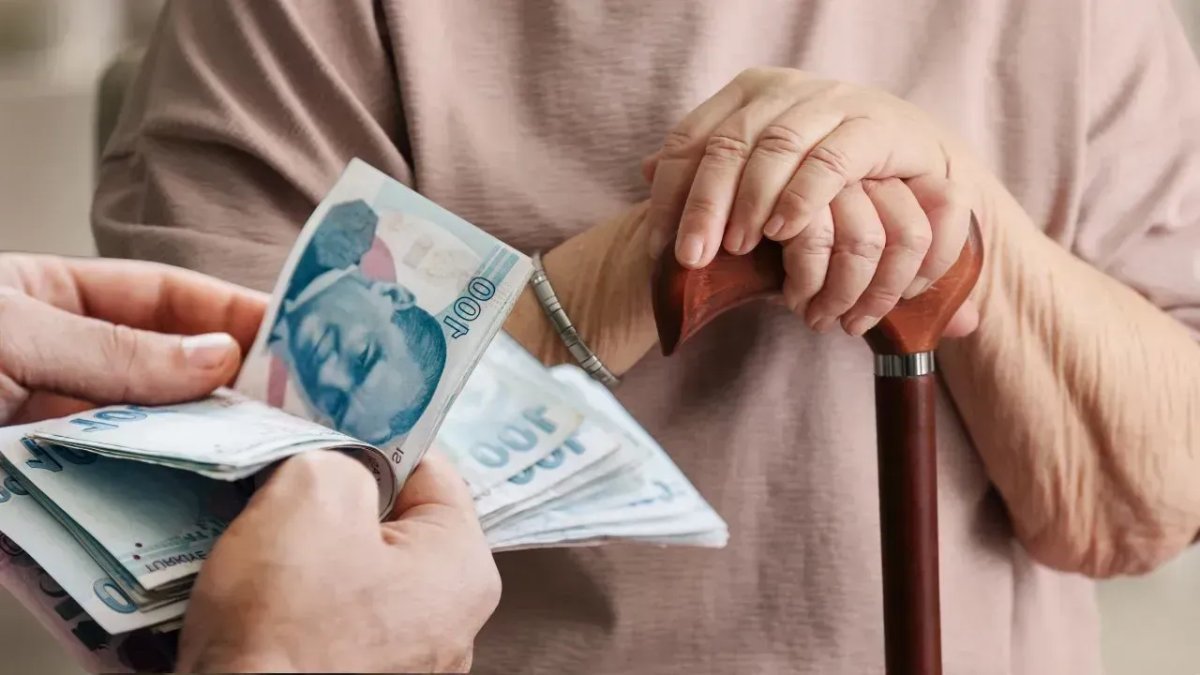 SGK borcu olanların maaşından yüzde 25 kesinti yolda