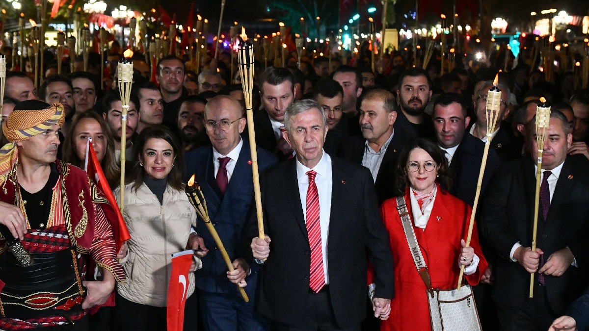 Başkent’te Cumhuriyet’in 102. yılı coşkuyla kutlandı