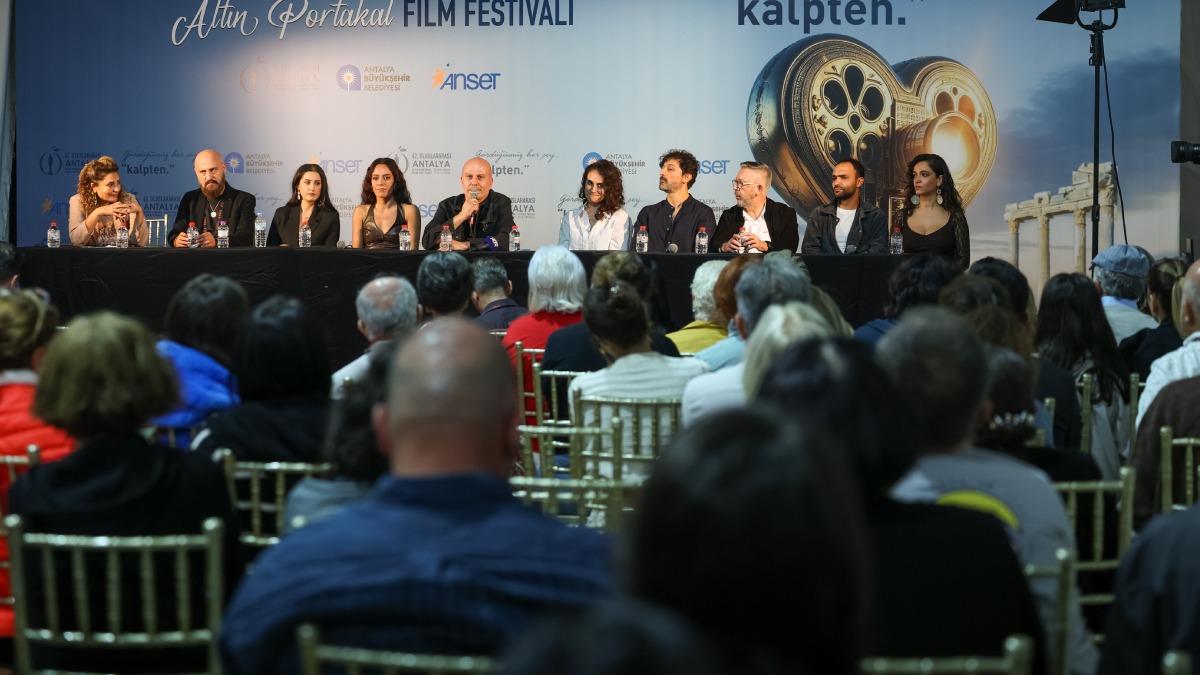 “Kesilmiş Bir Ağaç Gibi” ve “Noir” filmleri seyirciyle buluştu