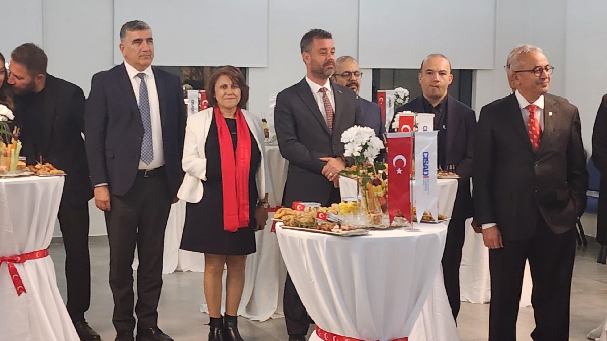 Başkan Sarıkurt, ÇİSAD’ın Cumhuriyet Resepsiyonuna katıldı