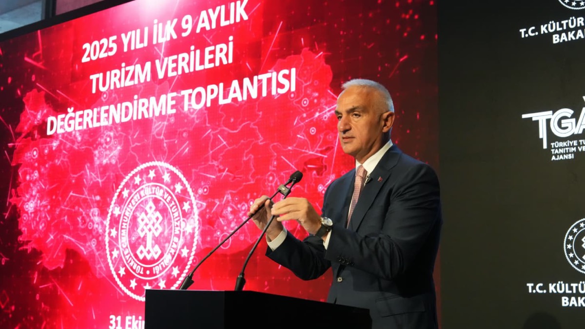Bakan Ersoy 2025 yılı üçüncü çeyrek turizm verilerini açıklandı: ''Hedeflediğimiz geliri tutturacağız'
