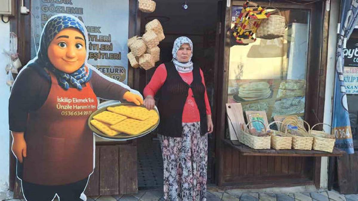“Bu lezzetleri satmalısın” diyenleri dinledi işe koyuldu! Sattıkça talep artıyor: Çevresindeki kadınlara da istihdam sağlıyor