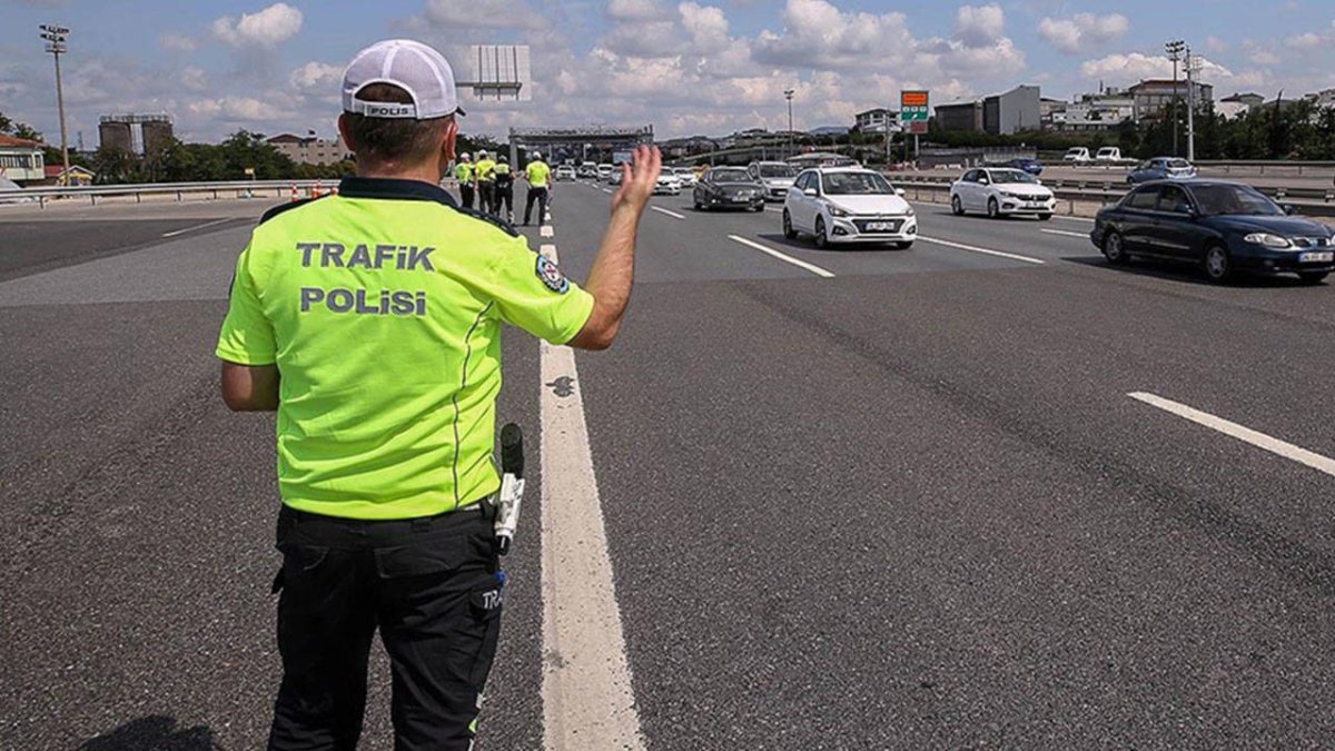 İstanbul'da yarın bazı yollar trafiğe kapatılacak