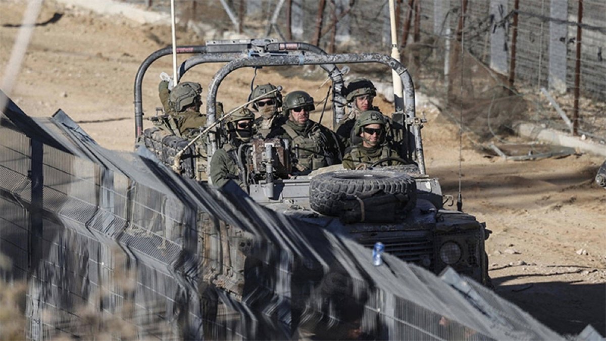 İsrail ordusu Suriye Sayda el-Hanut köyüne girdi: Köy halkı tarafından taşlanarak bölgeden uzaklaştırıldı