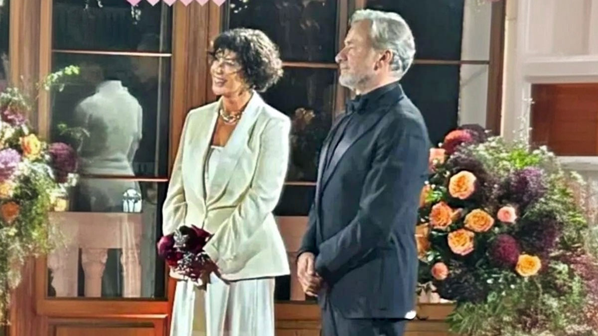 Şirin Payzın ile Turgay Gümüş, Venedik'teki asırlık sarayda dünyaevine girdi