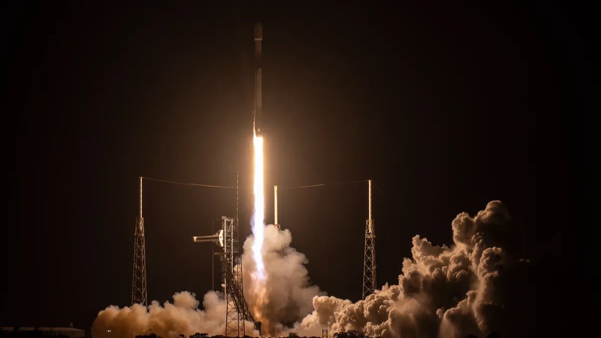 Güney Kore, beşinci casus uydusunu uzaya gönderdi