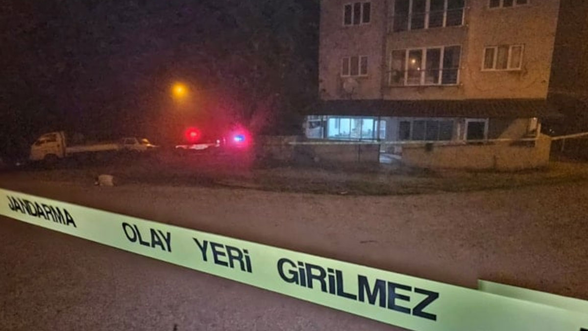 Zonguldak'ta eski polis kahvehanede dehşet saçtı