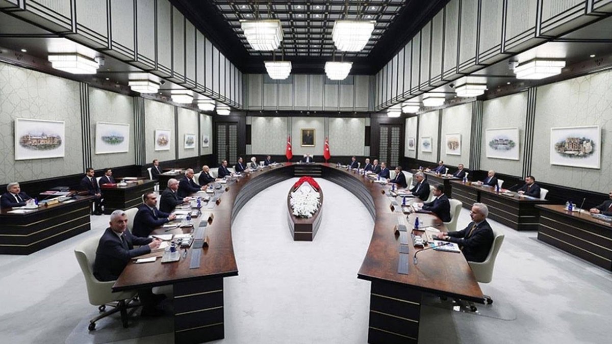Bakanlar Toplantısı bugün: Gündemde hangi konular var?