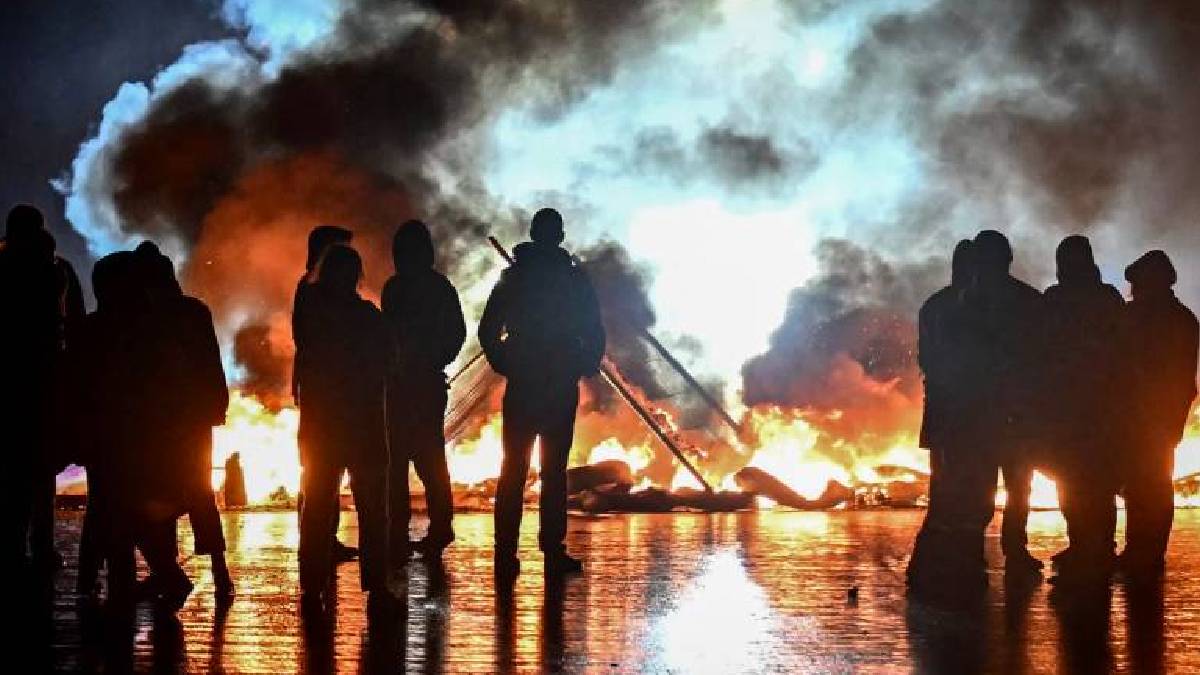 Fransa’da Macron karşıtı eylemler yeniden alevleniyor