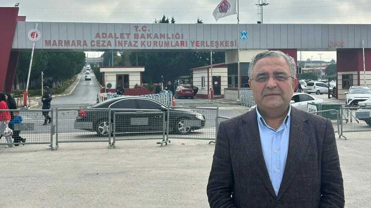 CHP'li Tanrıkulu'ndan Osman Kavala'ya ziyaret