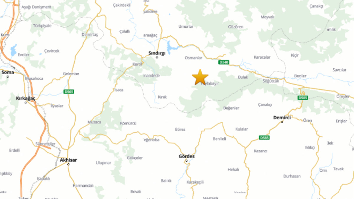 Balıkesir'de şiddetli deprem: İstanbul ve çevre illerden de hissedildi